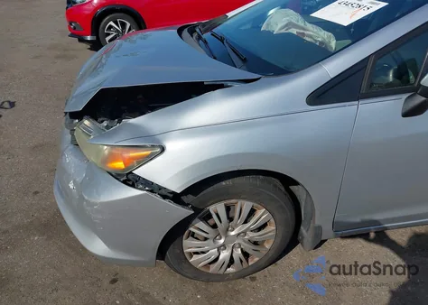 2012 Honda Civic Lx z USA, uszkodzony, nr VIN 19XFB2F58CE045265